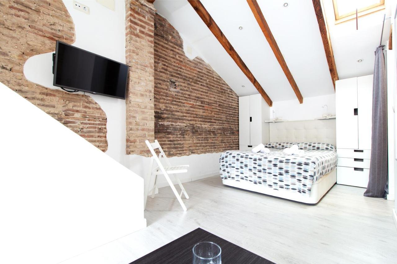 Estudio Para Parejas Con Terraza En La Playa Valencia Ngoại thất bức ảnh