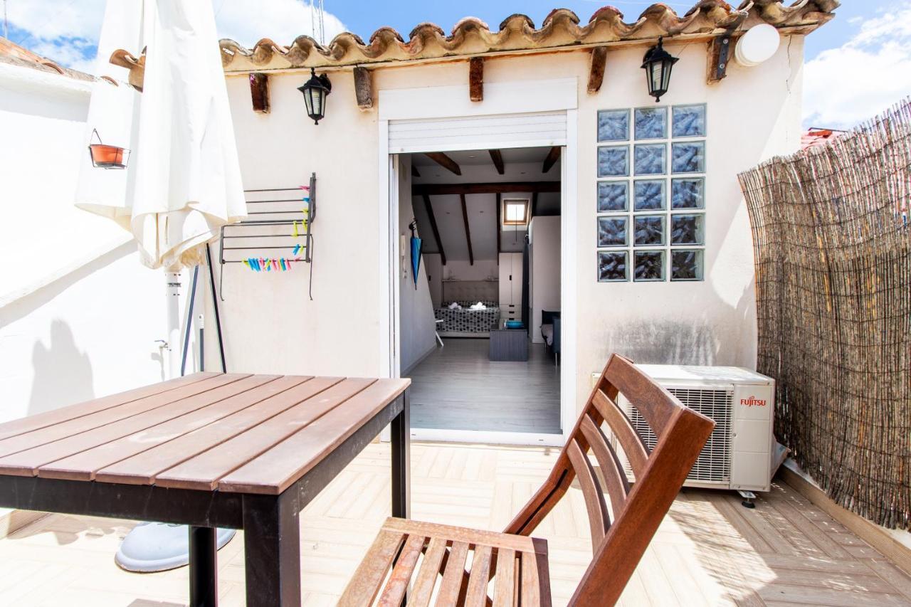 Estudio Para Parejas Con Terraza En La Playa Valencia Ngoại thất bức ảnh